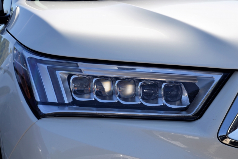concession-moto-ROURE-min_acura-headlamp-2834131